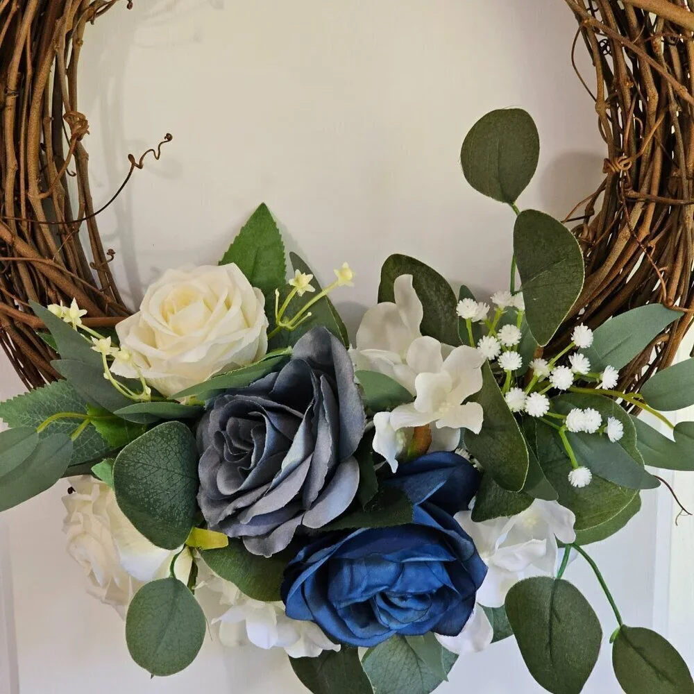 Charming Handcrafted Wreath for Any Space!